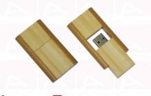 Custom light wood usb key
