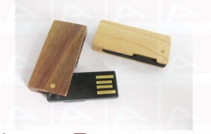 Custom usb key wood slide